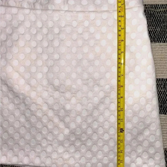 Topshop White Polka Dot Textured Skirt Size 6 - Picture 8 of 8